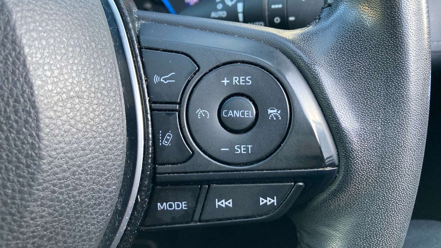 Used Toyota RAV4 2021 for sale - 77277209: Photo 35