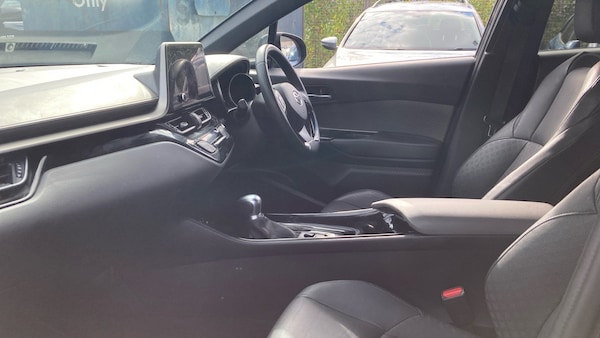 Used Toyota C-HR 2023 for sale - 75582213: Photo 10