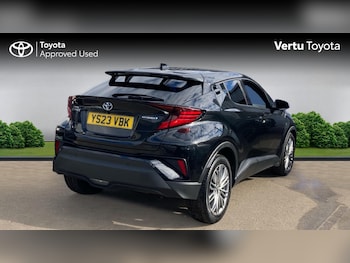 Used Toyota C-HR 2023 for sale - 75582213: Photo
