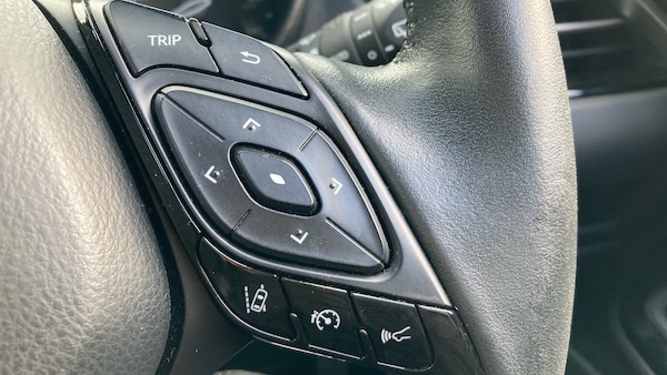 Used Toyota C-HR 2023 for sale - 75582213: Photo 40