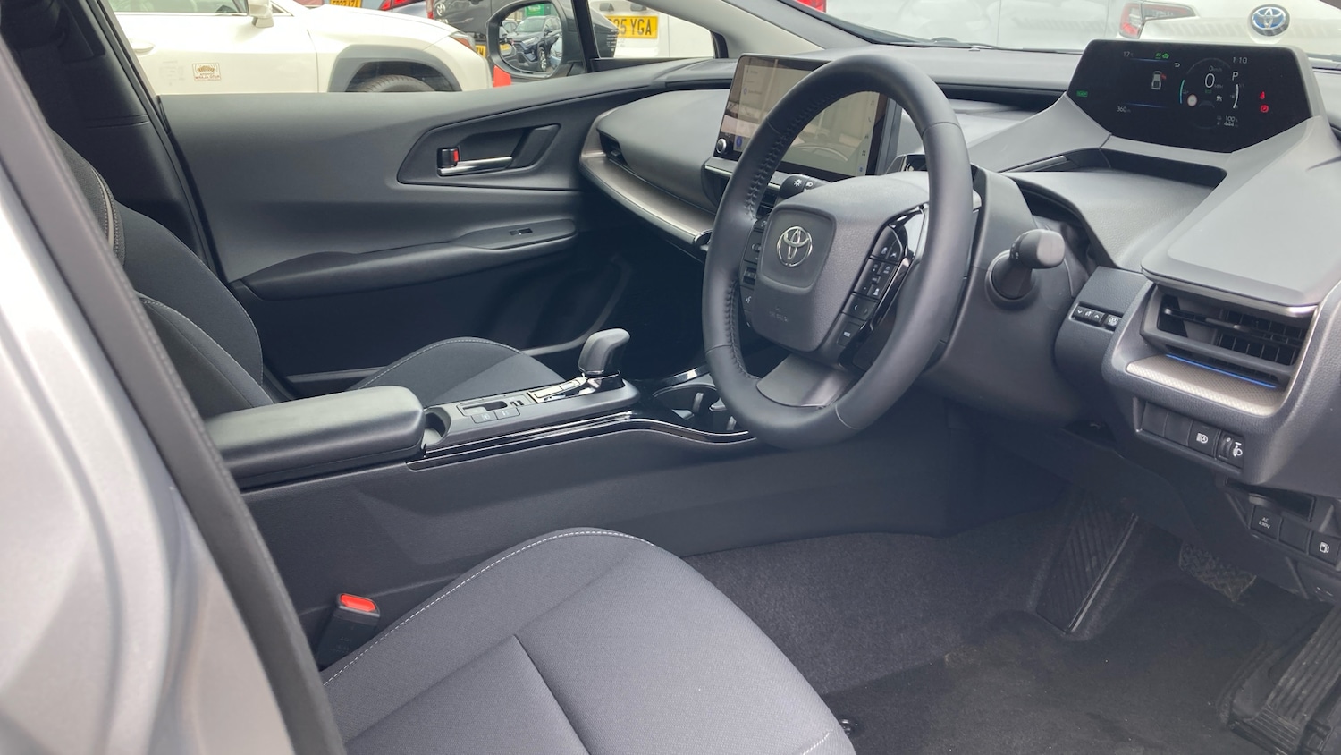 Used Toyota Prius 2025 for sale - 77125665: Photo 11