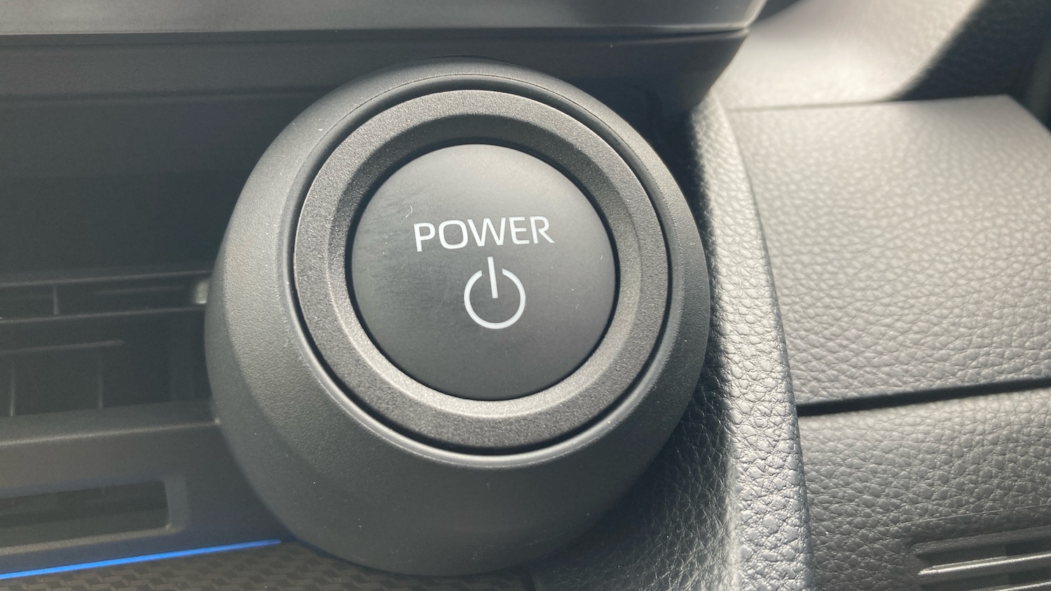 Used Toyota Prius 2025 for sale - 77125665: Photo 31