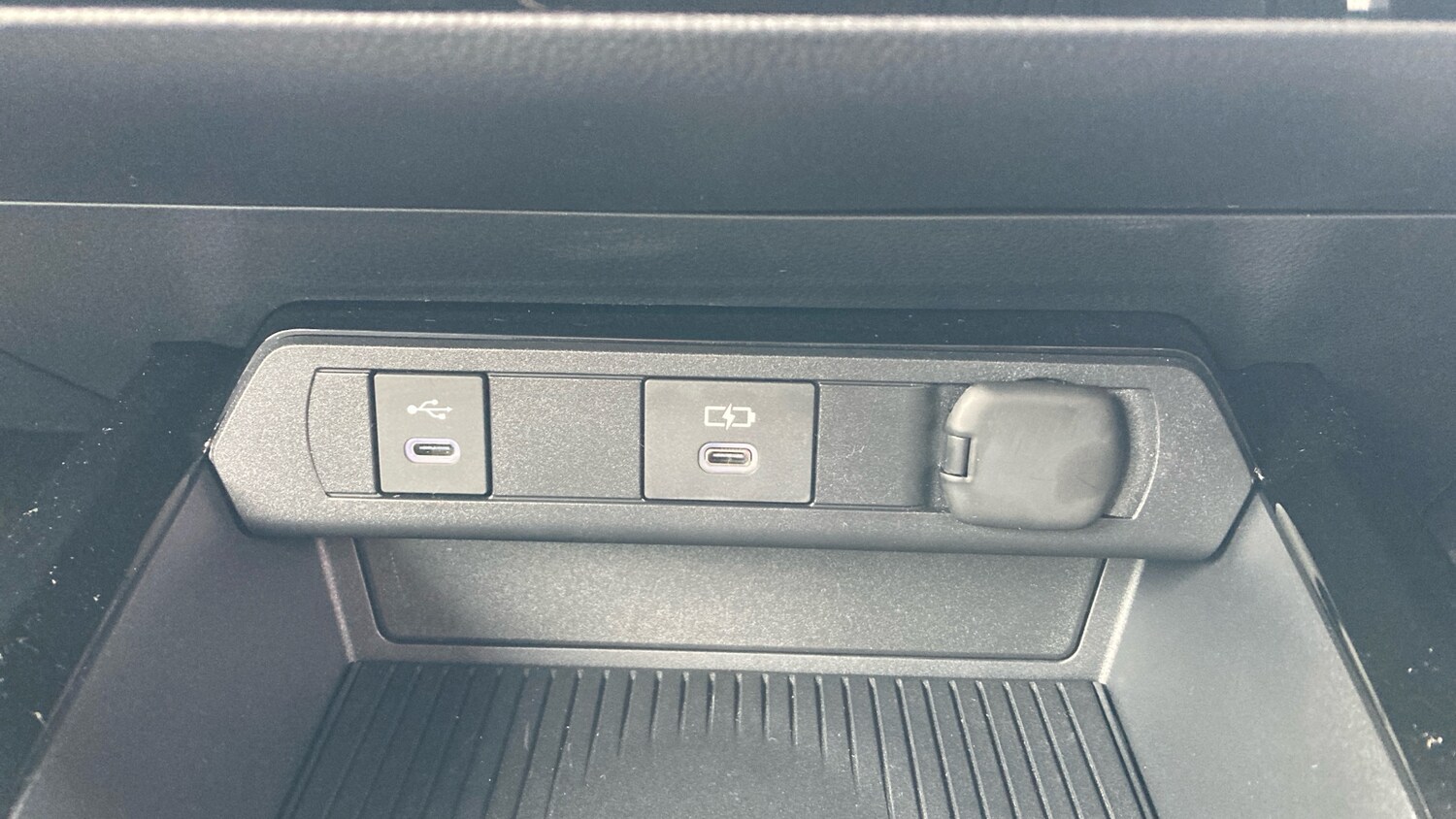 Used Toyota Prius 2025 for sale - 77125665: Photo 32