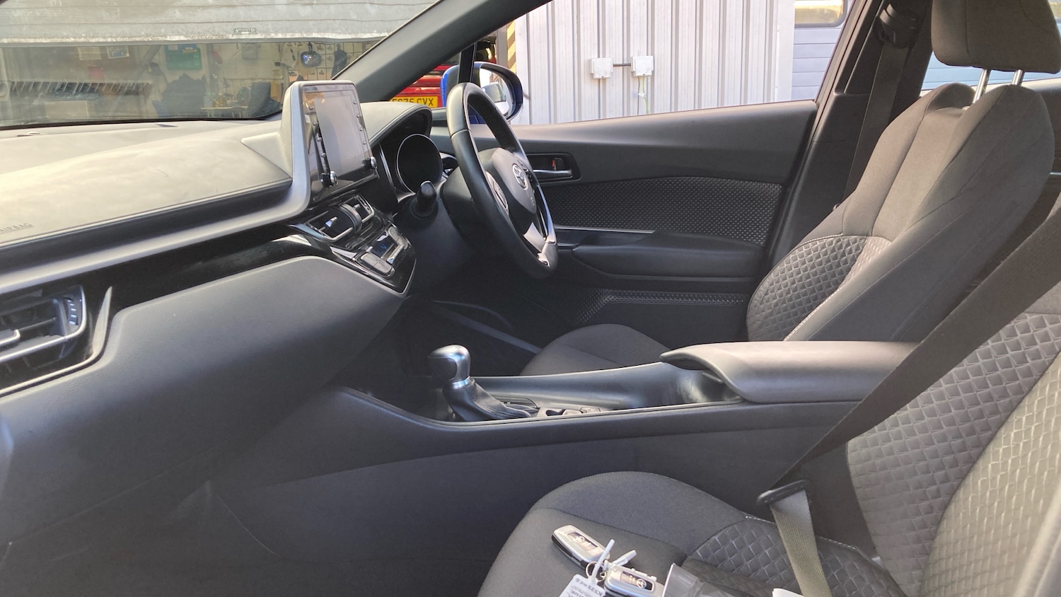 Used Toyota C-HR 2022 for sale - 77001763: Photo 10