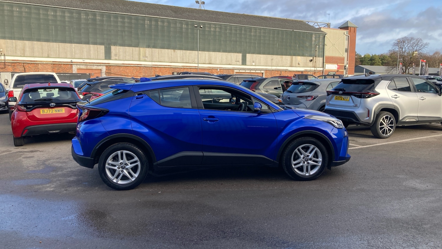 Used Toyota C-HR 2022 for sale - 77001763: Photo 16