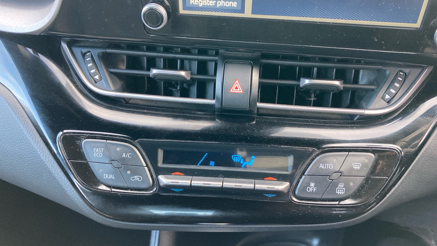 Used Toyota C-HR 2022 for sale - 77001763: Photo 37