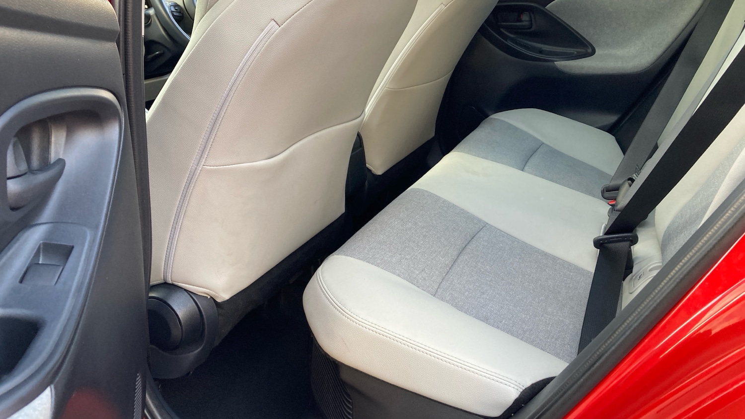 Used Toyota Yaris 2022 for sale - 76694755: Photo 13