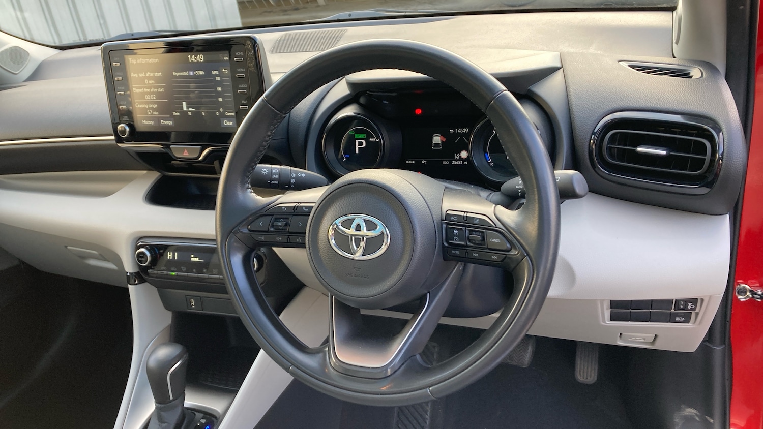 Used Toyota Yaris 2022 for sale - 76694755: Photo 6