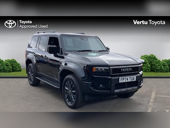 2024 (74) - 2.8 D-4D 204 Invincible 5dr Auto [7 Seat] Diesel Station Wagon