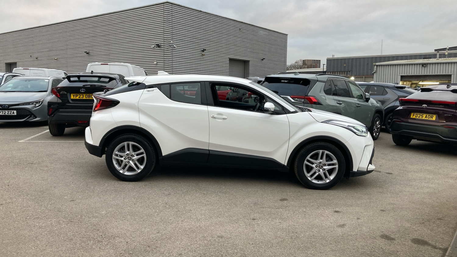 Used Toyota C-HR 2022 for sale - 77089694: Photo 16