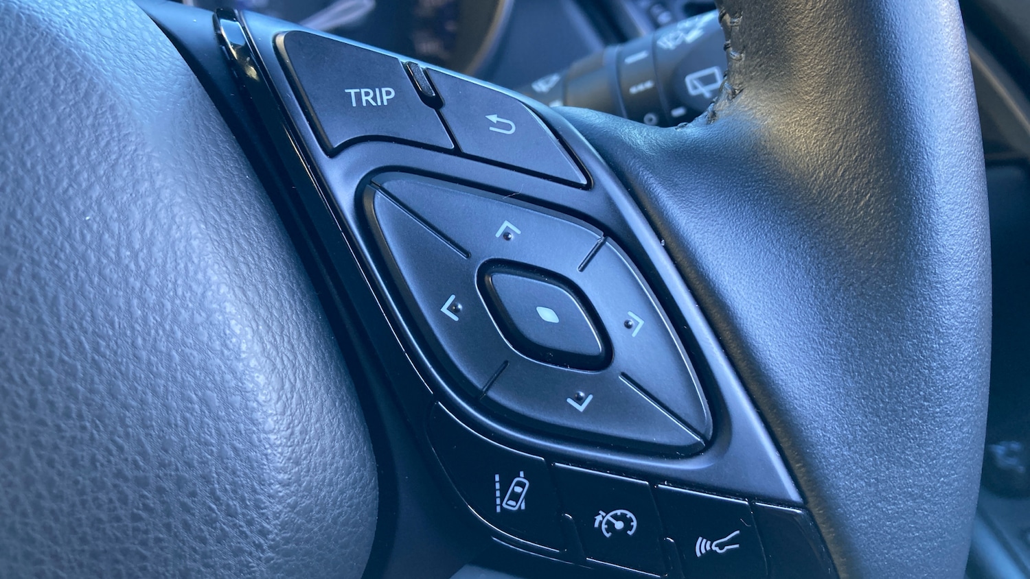 Used Toyota C-HR 2022 for sale - 77124021: Photo 37