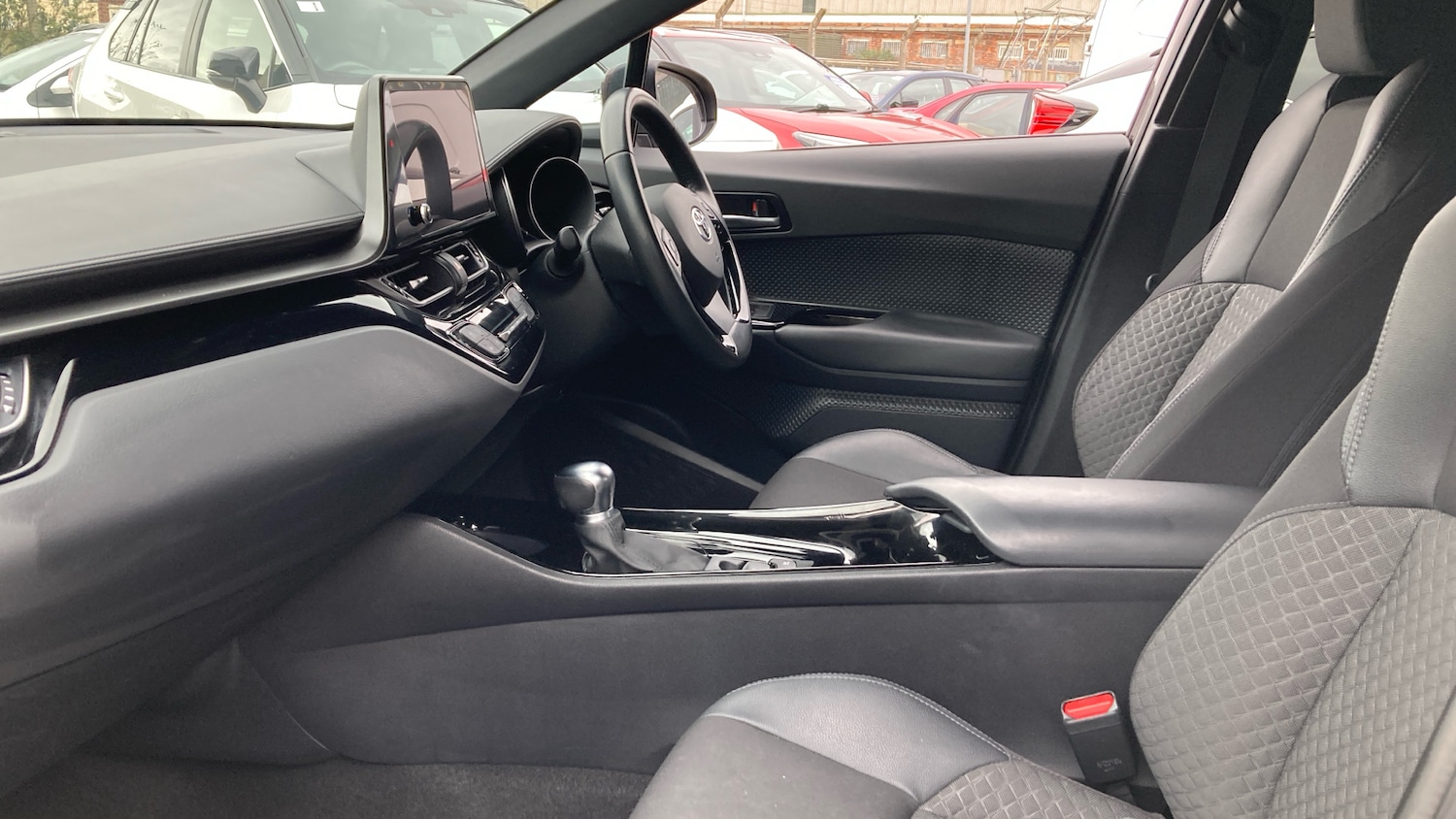 Used Toyota C-HR 2023 for sale - 77930507: Photo 10