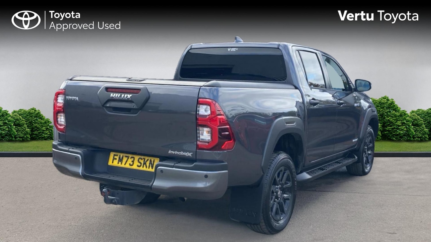 Used Toyota Hilux 2023 for sale - 76255228: Photo 2