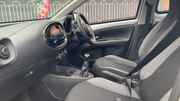 Used Toyota Aygo X 2023 for sale - 76263715: Photo 10