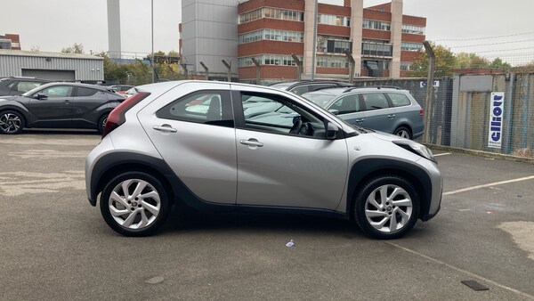Used Toyota Aygo X 2023 for sale - 76263715: Photo 16