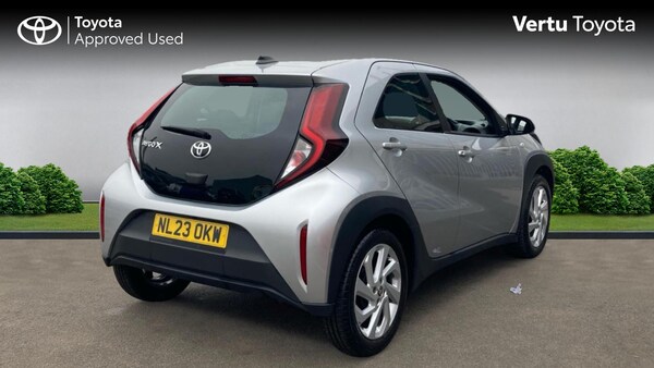 Used Toyota Aygo X 2023 for sale - 76263715: Photo 2