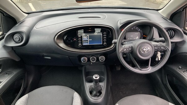 Used Toyota Aygo X 2023 for sale - 76263715: Photo 5