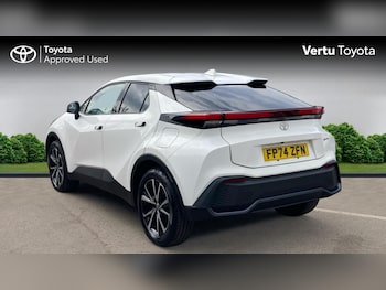 Used Toyota C-HR 2024 for sale - 78873970: Photo