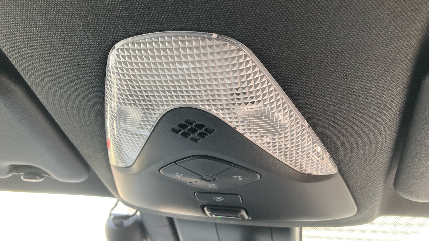 Used Toyota C-HR 2023 for sale - 77903820: Photo 37