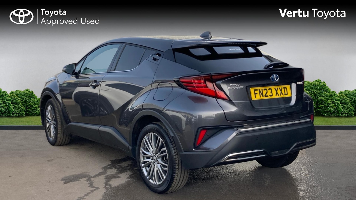 Used Toyota C-HR 2023 for sale - 77903820: Photo 4