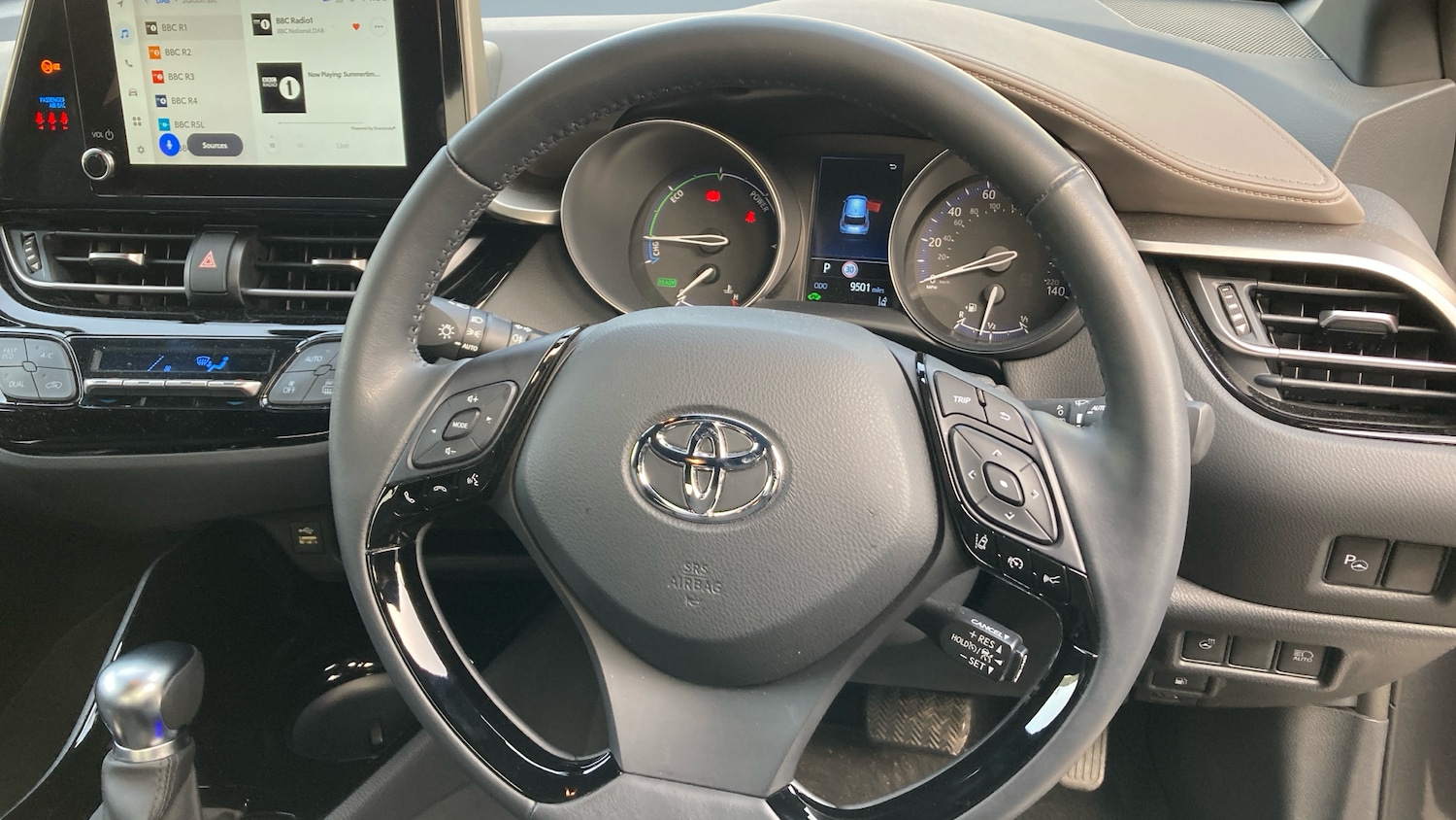Used Toyota C-HR 2023 for sale - 77903820: Photo 8