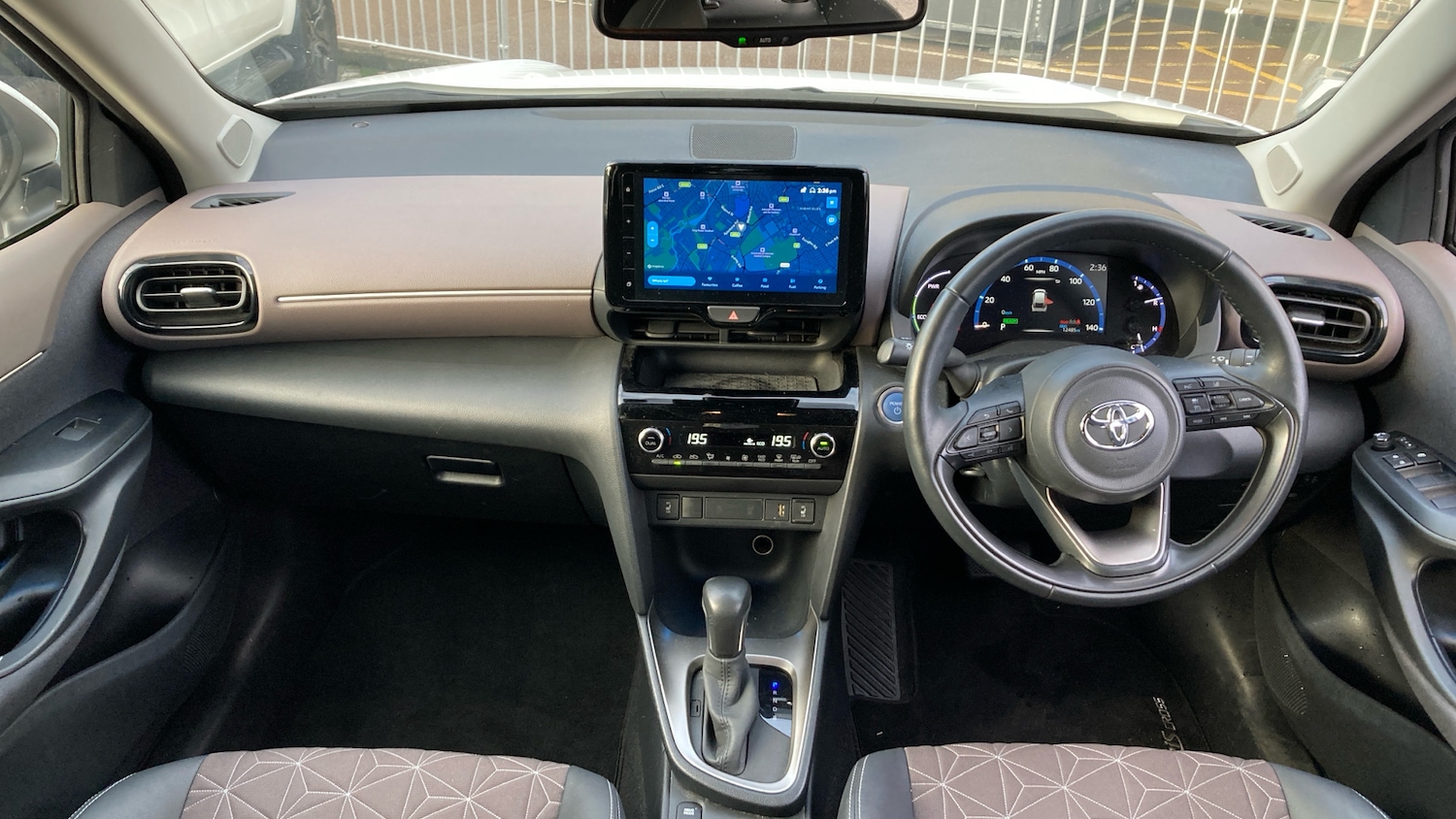 Used Toyota Yaris Cross 2023 for sale - 76969684: Photo 5