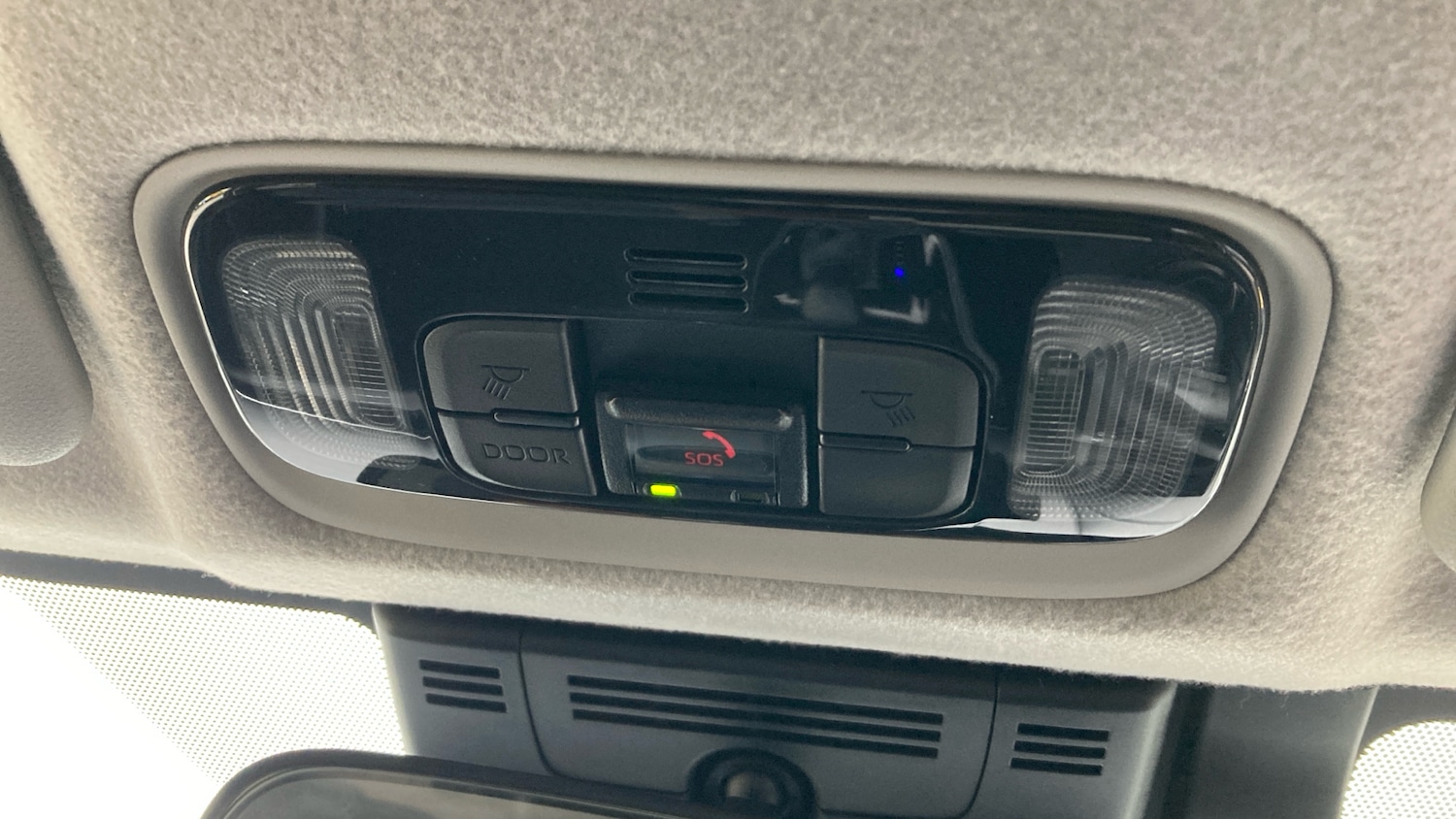 Used Toyota Yaris 2024 for sale - 76028003: Photo 37