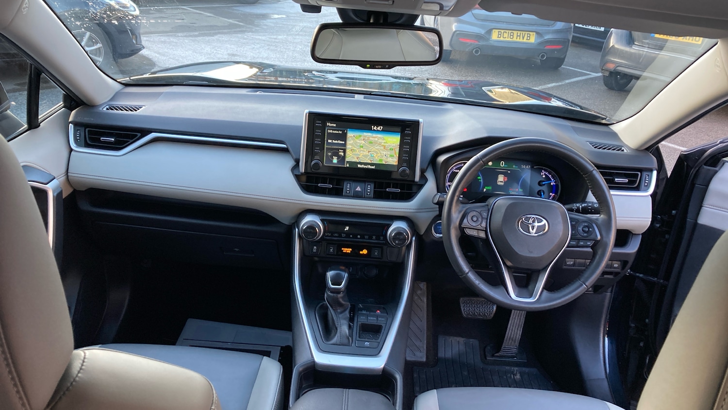 Used Toyota RAV4 2020 for sale - 77085160: Photo 5