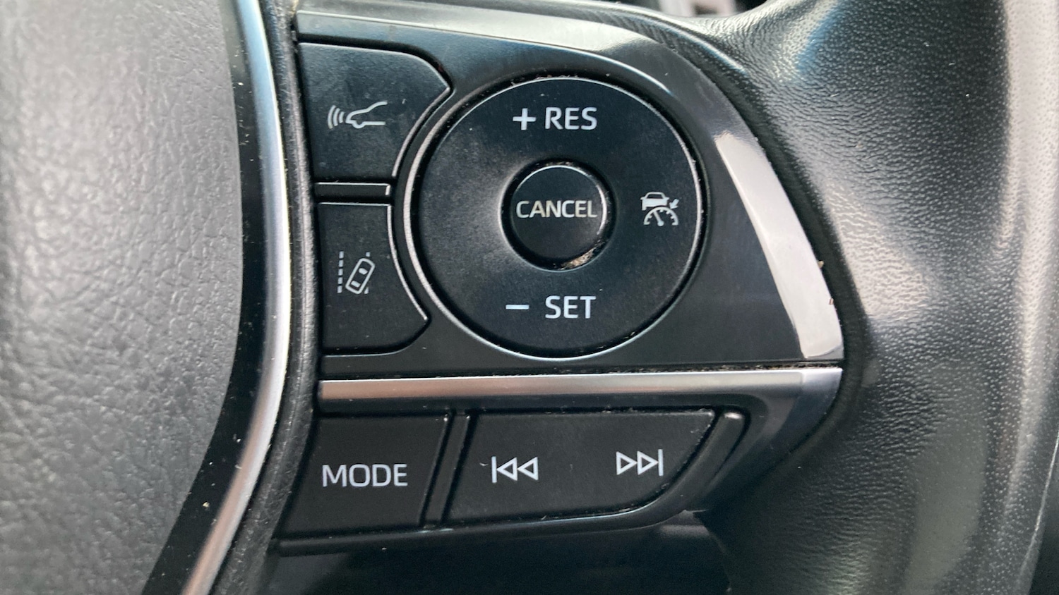 Used Toyota Camry 2019 for sale - 77668393: Photo 40