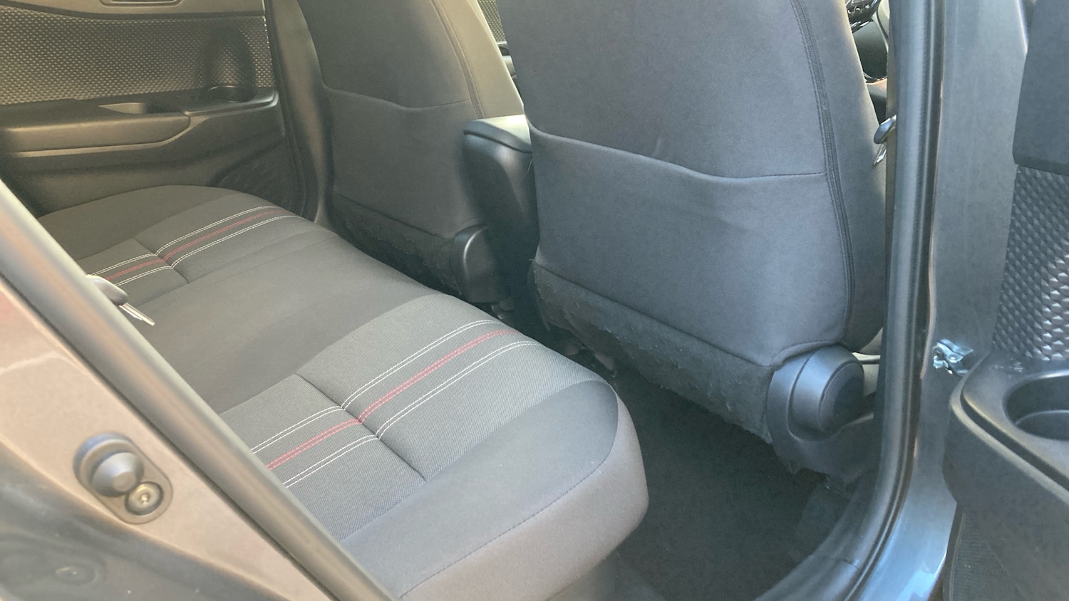 Used Toyota C-HR 2022 for sale - 76381875: Photo 12