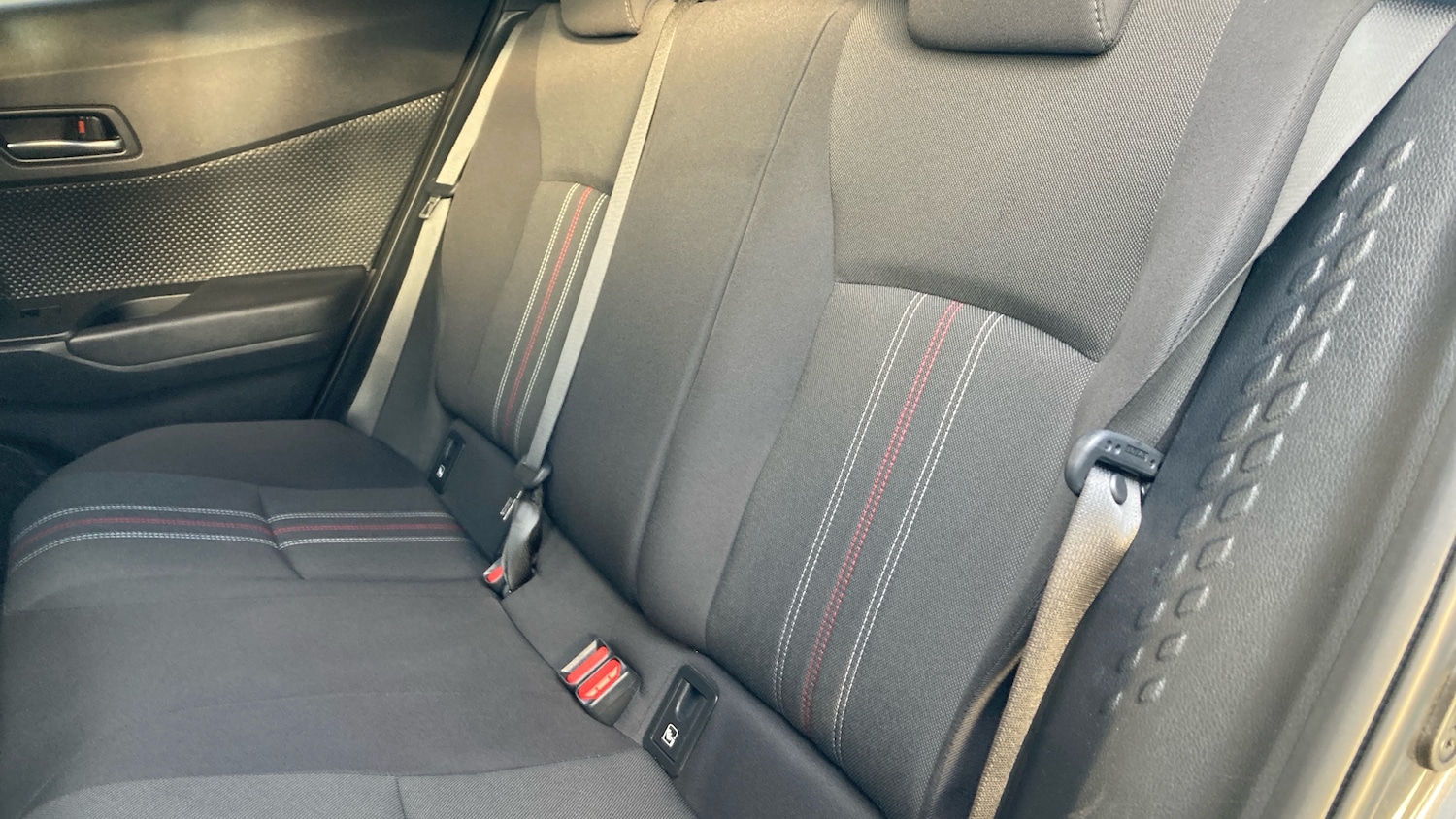 Used Toyota C-HR 2022 for sale - 76381875: Photo 21