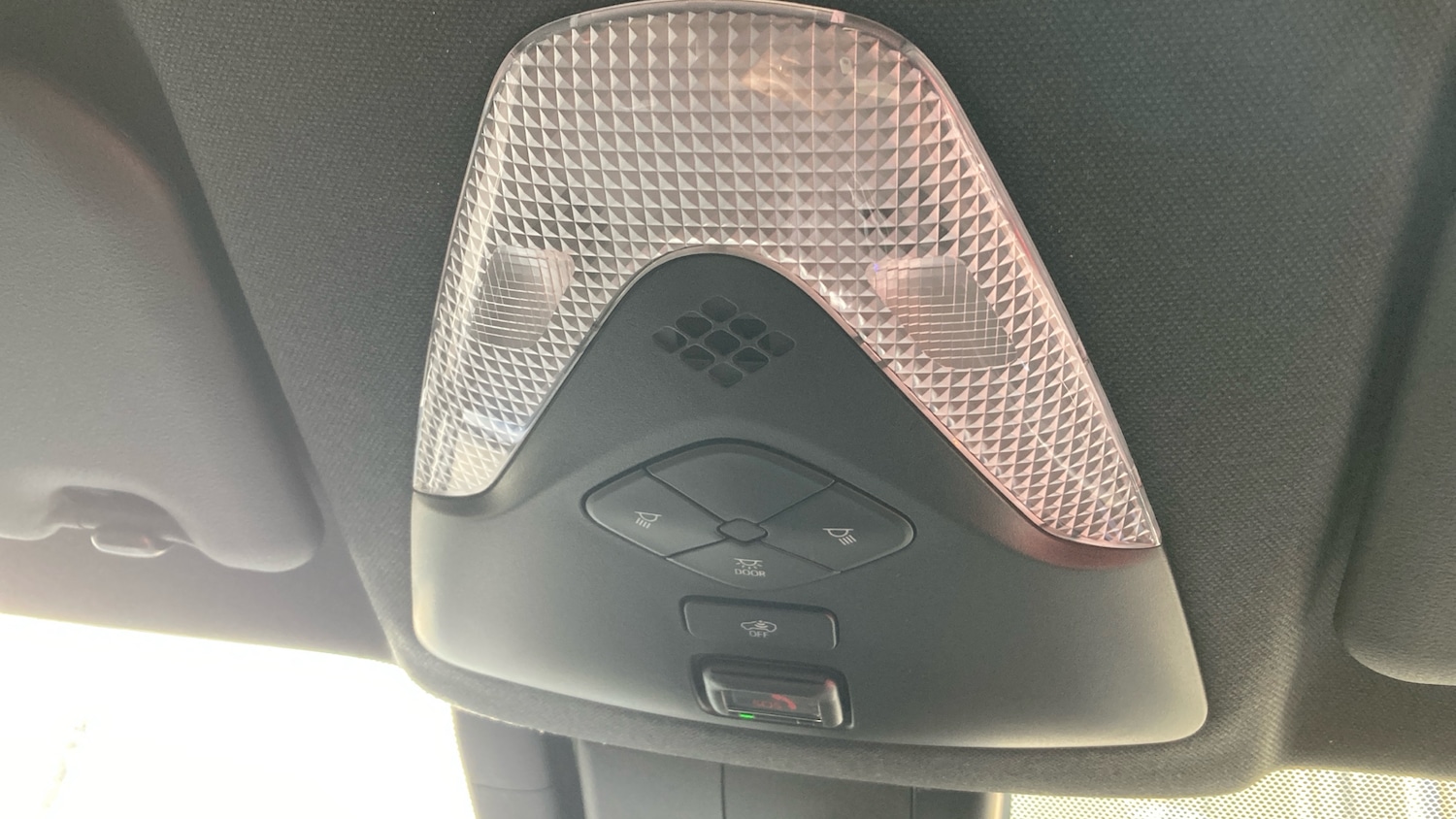 Used Toyota C-HR 2022 for sale - 76381875: Photo 35