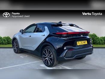Used Toyota C-HR 2026 for sale - 79629709: Photo