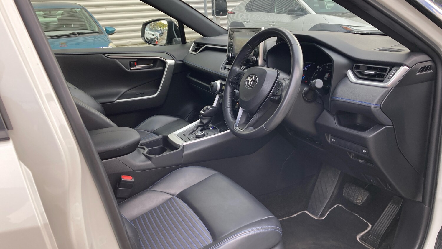 Used Toyota RAV4 2020 for sale - 76224869: Photo 11