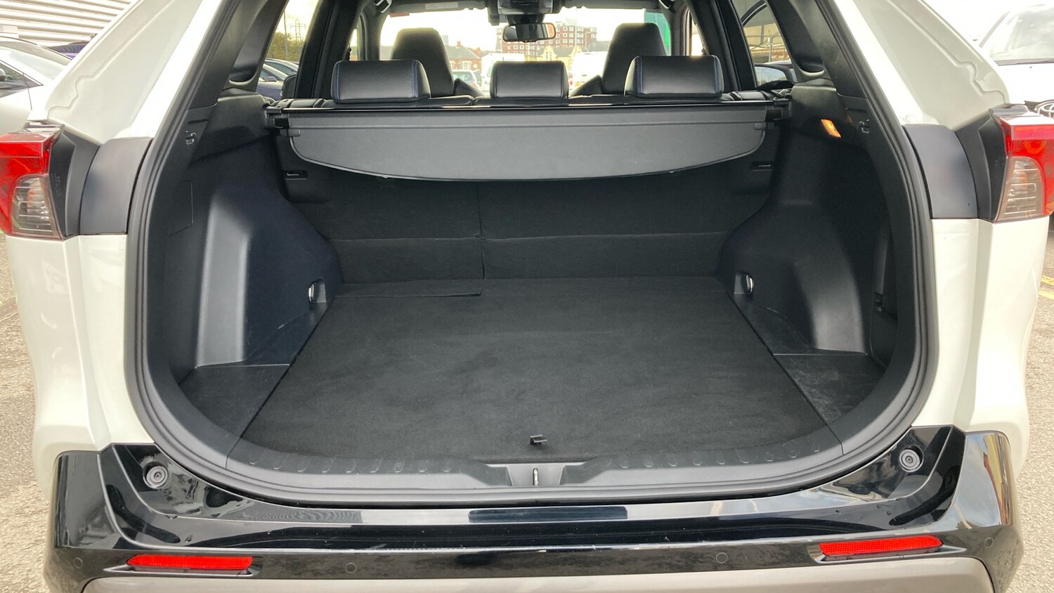 Used Toyota RAV4 2020 for sale - 76224869: Photo 14