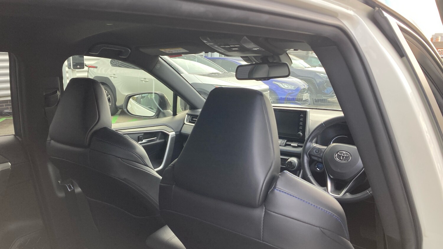 Used Toyota RAV4 2020 for sale - 76224869: Photo 20