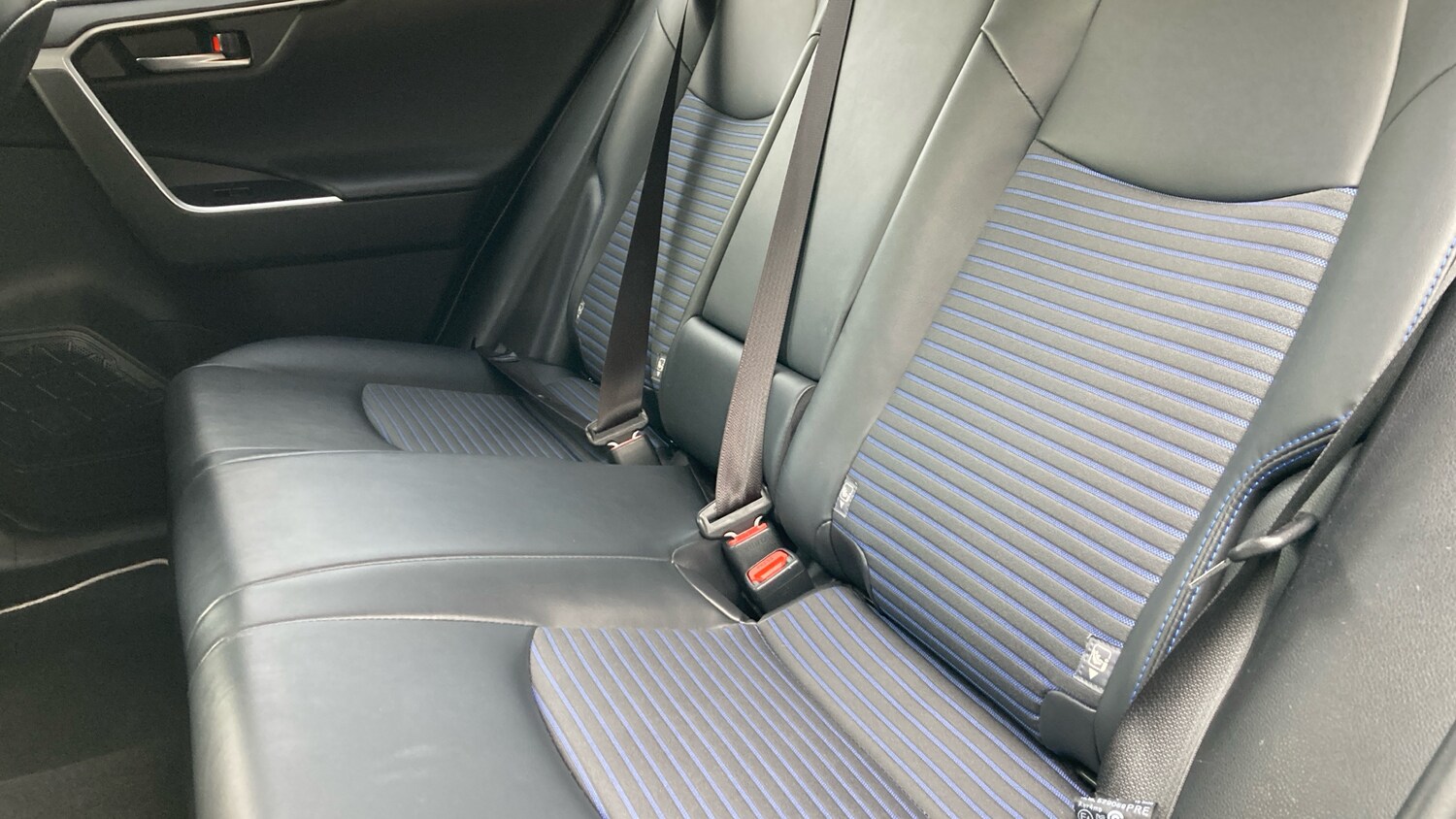 Used Toyota RAV4 2020 for sale - 76224869: Photo 21