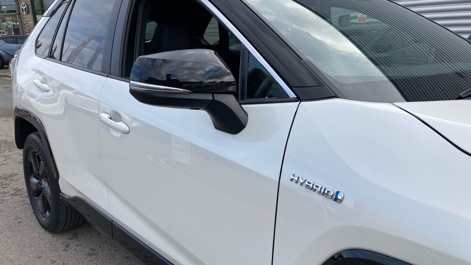 Used Toyota RAV4 2020 for sale - 76224869: Photo 31