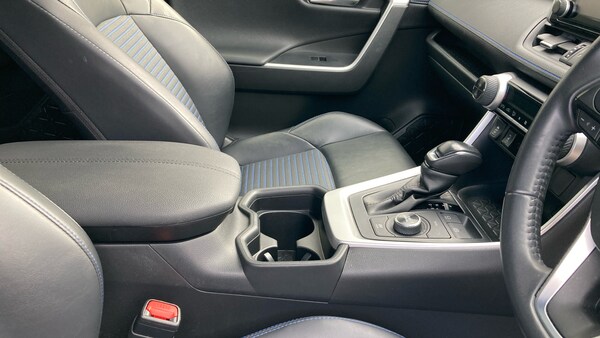 Used Toyota RAV4 2020 for sale - 76224869: Photo 35