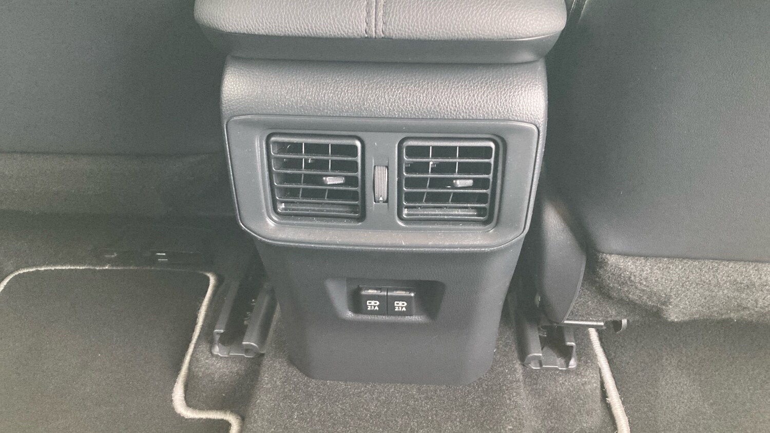 Used Toyota RAV4 2020 for sale - 76224869: Photo 42