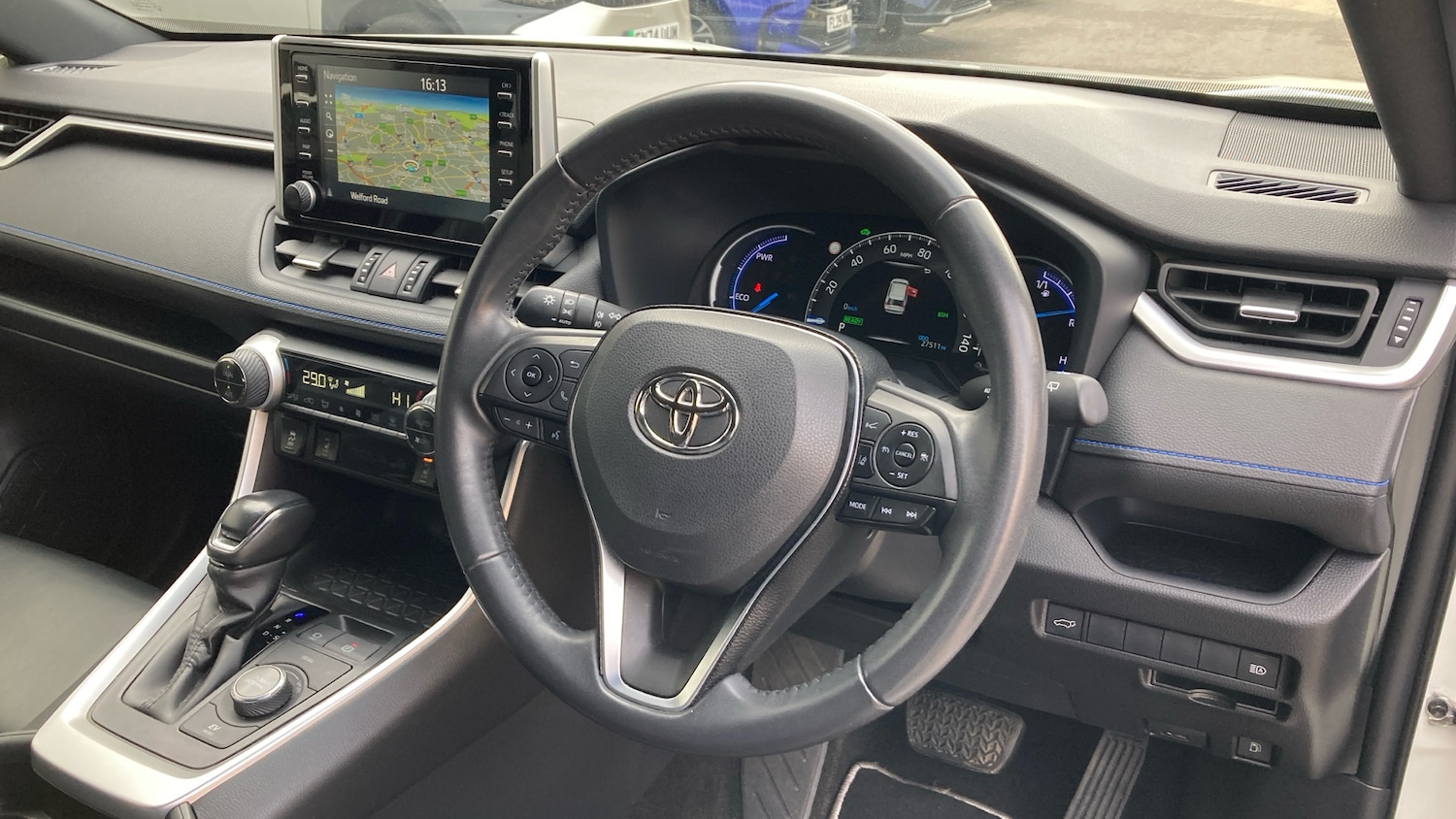 Used Toyota RAV4 2020 for sale - 76224869: Photo 6