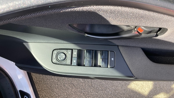 Used Toyota C-HR 2024 for sale - 75997228: Photo 33