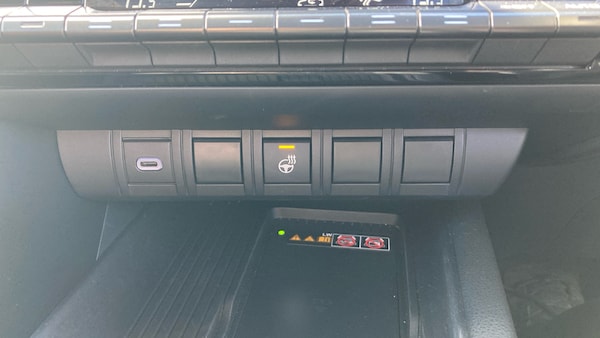 Used Toyota C-HR 2024 for sale - 75997228: Photo 43