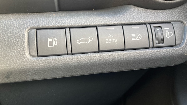 Used Toyota C-HR 2024 for sale - 75997228: Photo 44