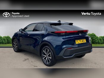 Used Toyota C-HR 2025 for sale - 78235959: Photo