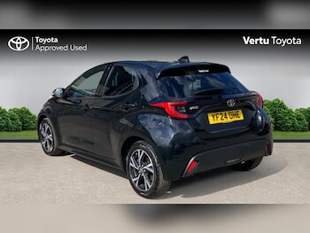Used Toyota Yaris 2024 for sale - 78862552: Photo
