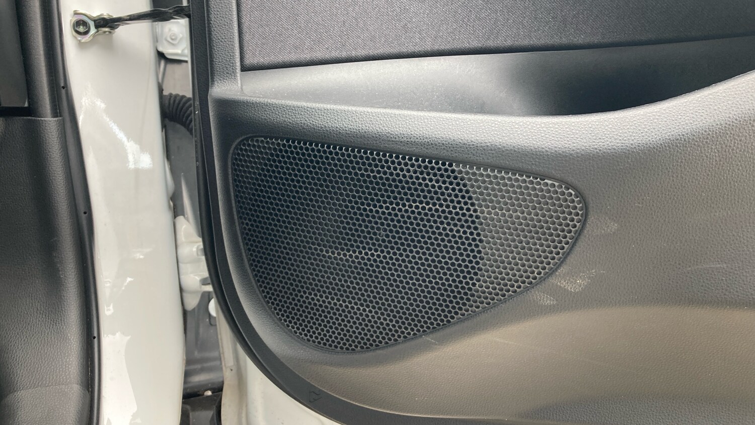 Used Toyota Yaris Cross 2024 for sale - 78223195: Photo 32