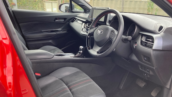 Used Toyota C-HR 2023 for sale - 76026006: Photo 11