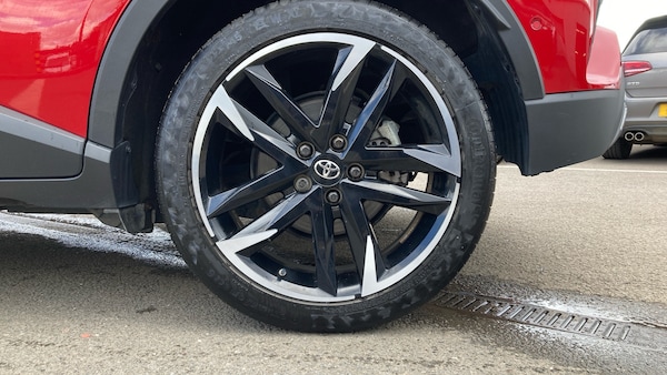 Used Toyota C-HR 2023 for sale - 76026006: Photo 18