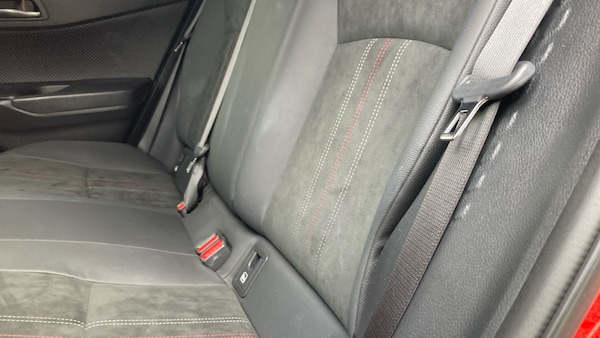 Used Toyota C-HR 2023 for sale - 76026006: Photo 22